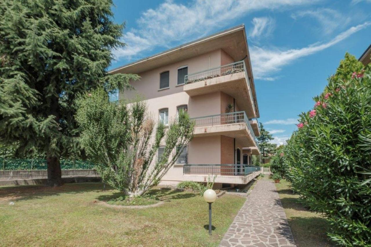 Aura Home Sirmione - 2 Bedrooms Apartment Exterior photo